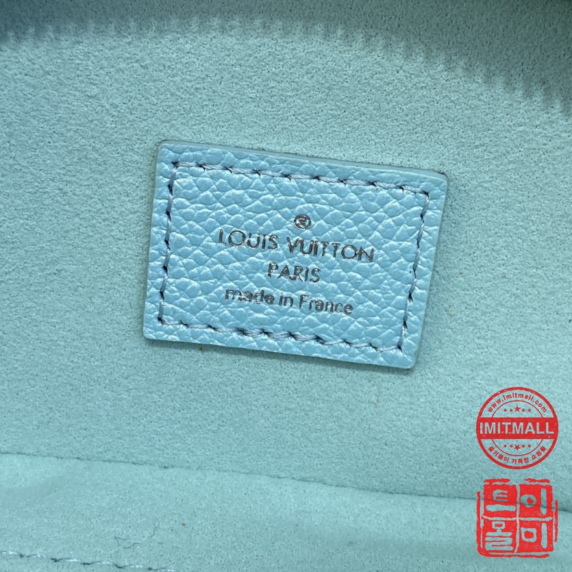 louis_vuitton_xxxxx_big_00008.jpg