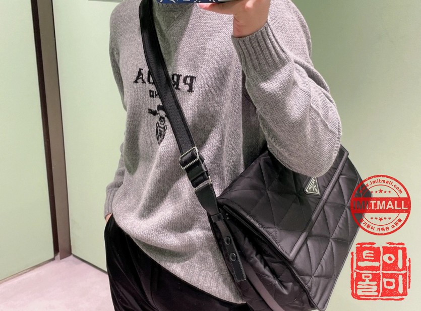 prada_xxxxx_big_00014.jpg