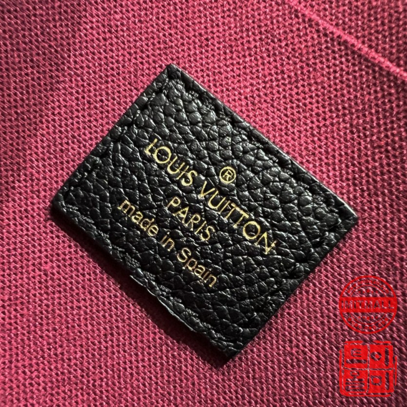 louis_vuitton_xxxxx_big_00007.jpg