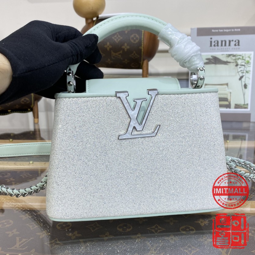 louis_vuitton_xxxxx_big_00005.jpg