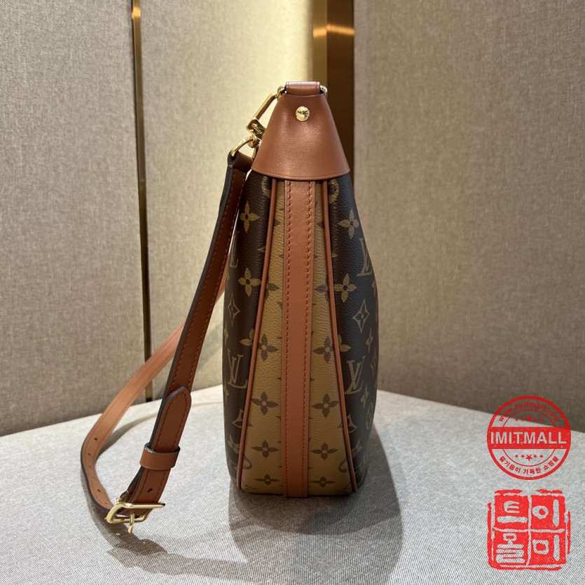 louis_vuitton_xxxxx_big_00004.jpg