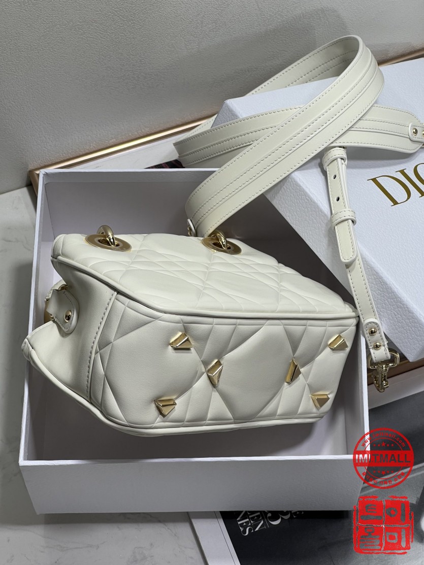 dior_xxxxx_big_00003.jpg