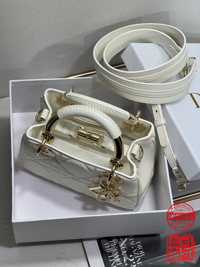 dior_xxxxx_big_00004.jpg