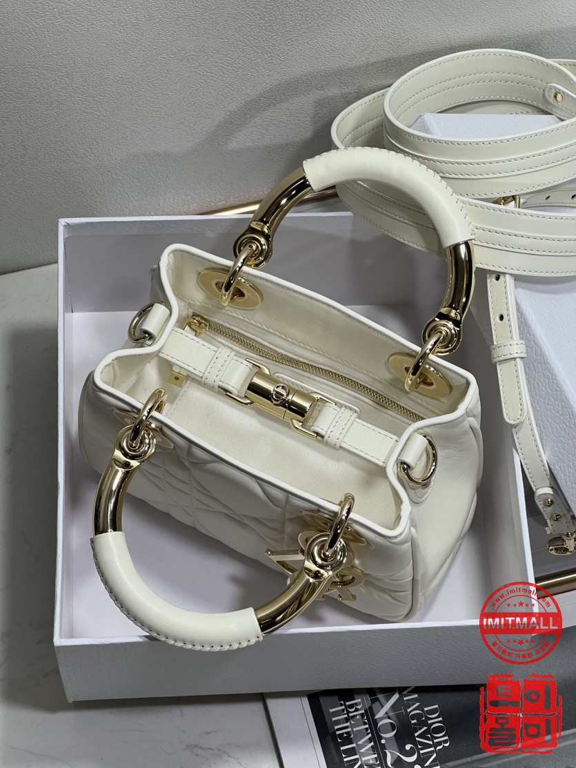 dior_xxxxx_big_00005.jpg