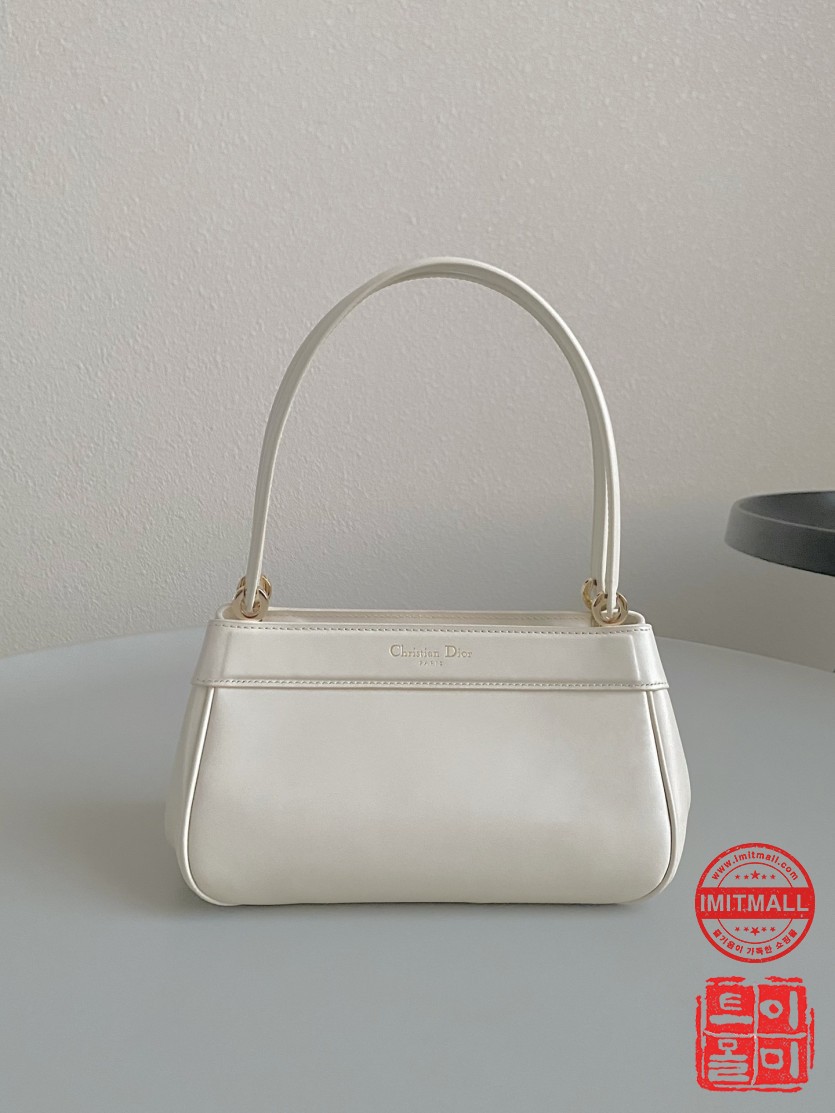 dior_xxxxx_big_00003.jpg