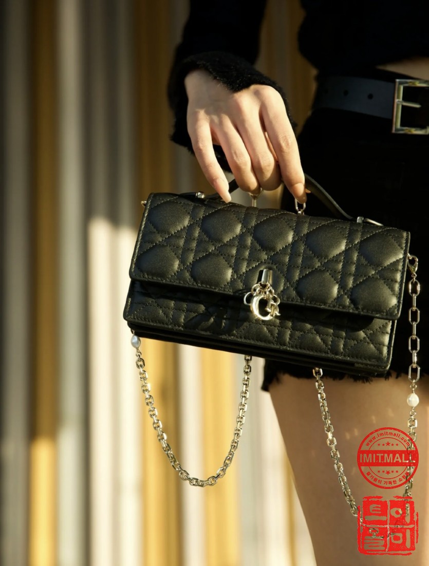 dior_xxxxx_big_00014.jpg