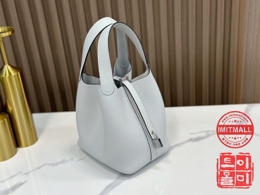 hermes_xxxxx_big_00005.jpg