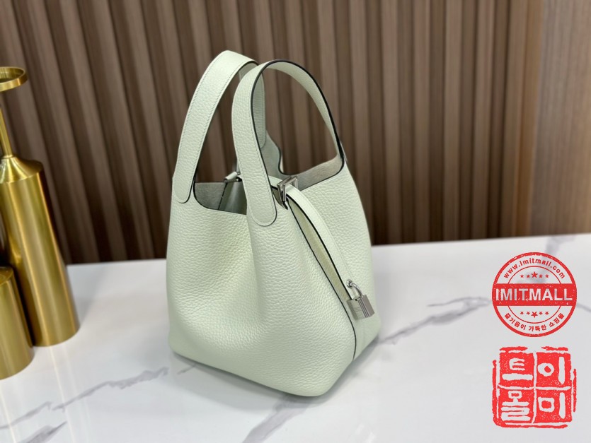 hermes_xxxxx_big_00005.jpg