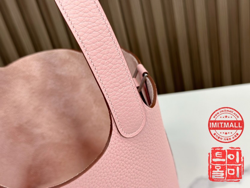 hermes_xxxxx_big_00010.jpg