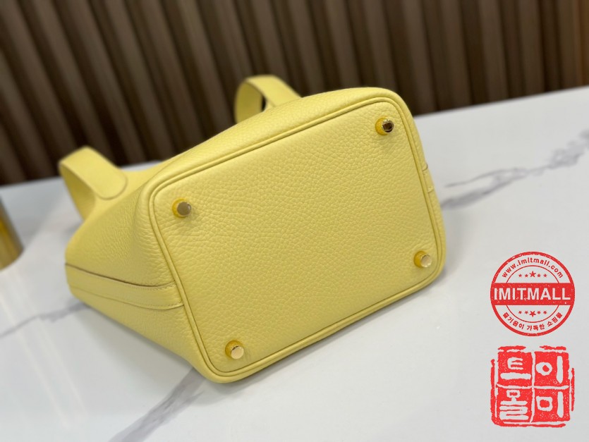 hermes_xxxxx_big_00015.jpg