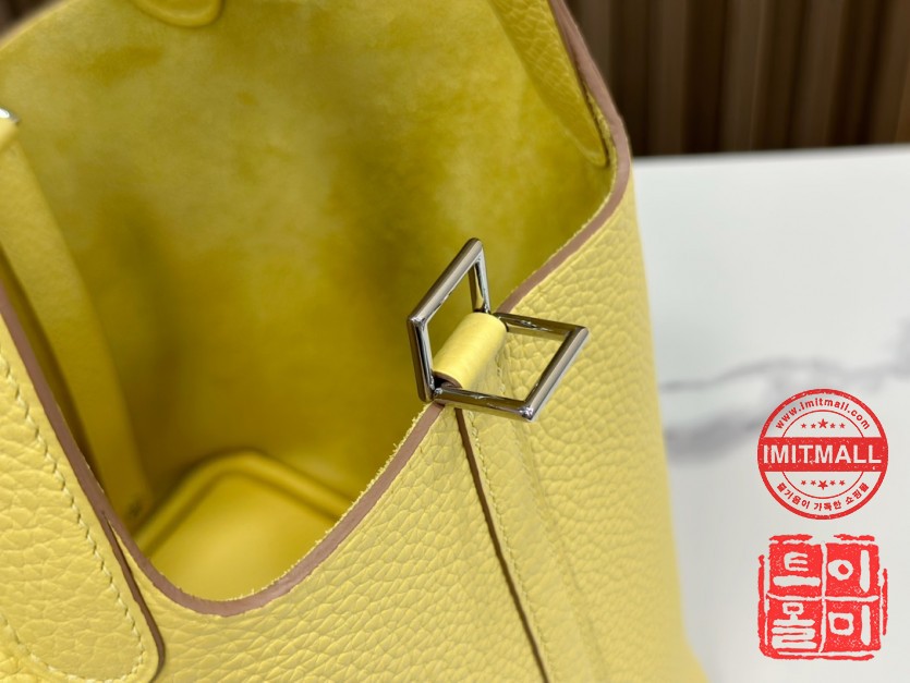 hermes_xxxxx_big_00010.jpg