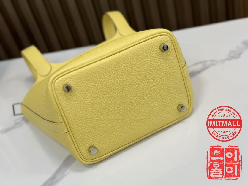 hermes_xxxxx_big_00015.jpg