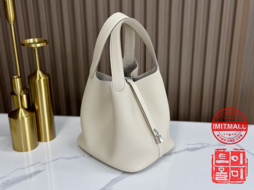 hermes_xxxxx_big_00005.jpg