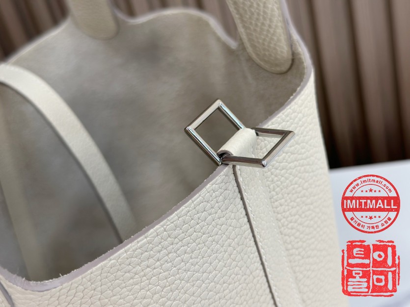 hermes_xxxxx_big_00009.jpg
