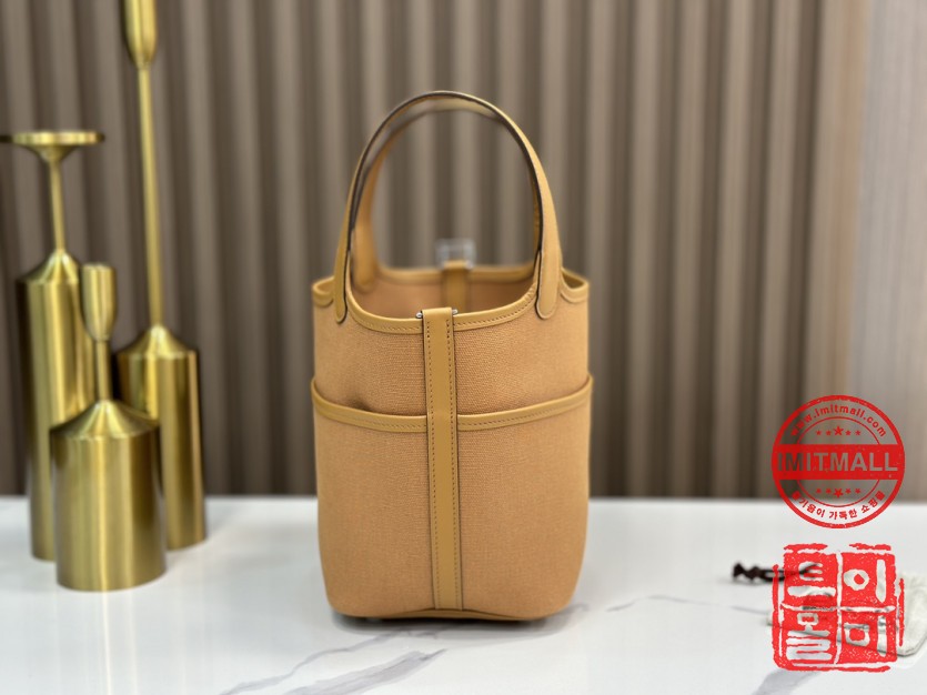 hermes_xxxxx_big_00017.jpg