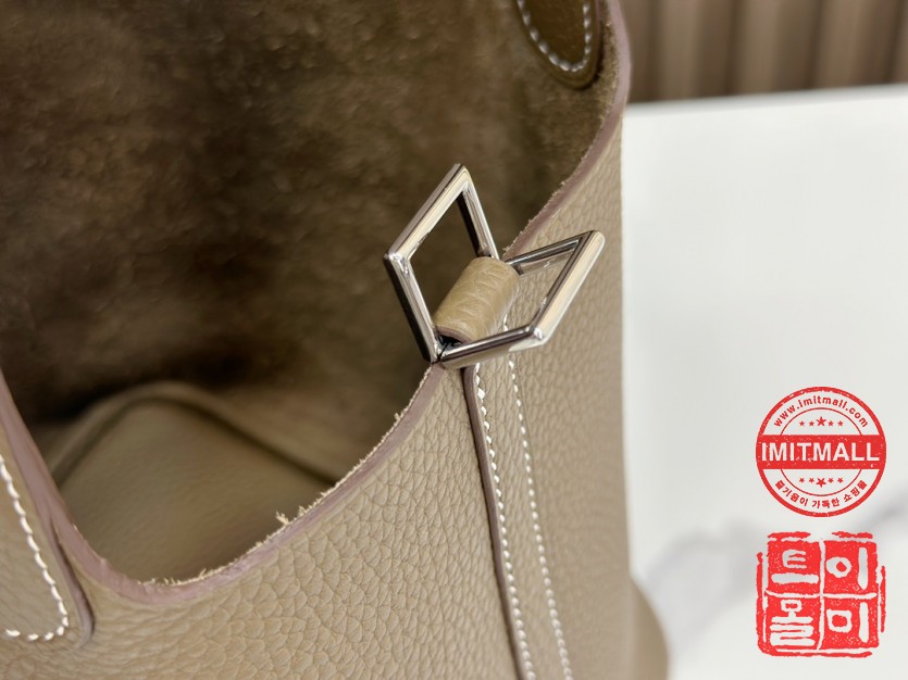 hermes_xxxxx_big_00011.jpg