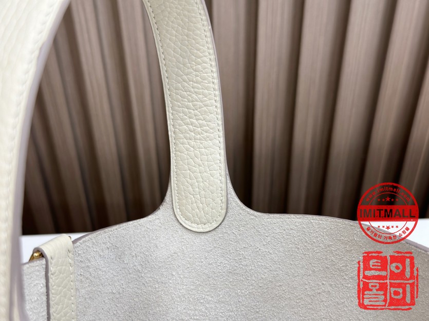 hermes_xxxxx_big_00016.jpg