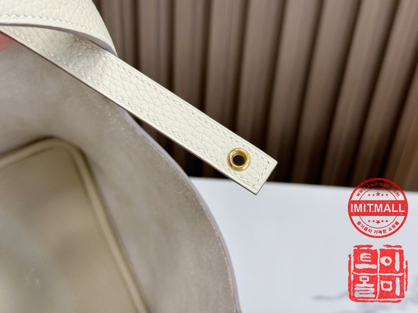 hermes_xxxxx_big_00017.jpg