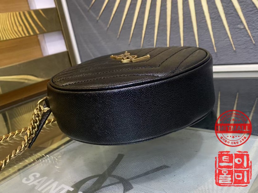 ysl_xxxxx_big_00007.jpg