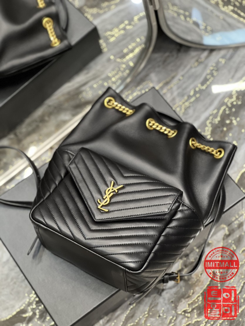 ysl_xxxxx_big_00007.jpg