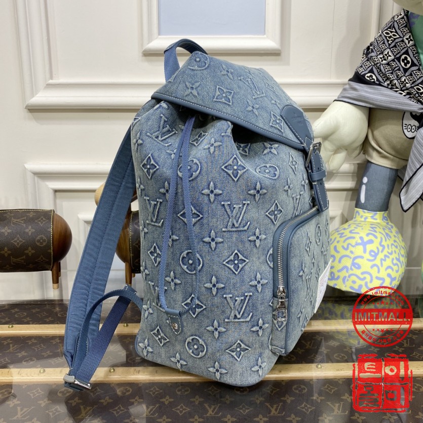 louis_vuitton_xxxxx_big_00002.jpg