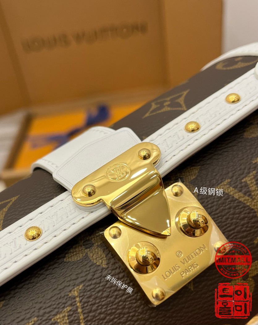 louis_vuitton_xxxxx_big_00004.jpg