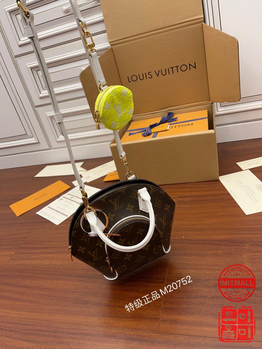 louis_vuitton_xxxxx_big_00001.jpg