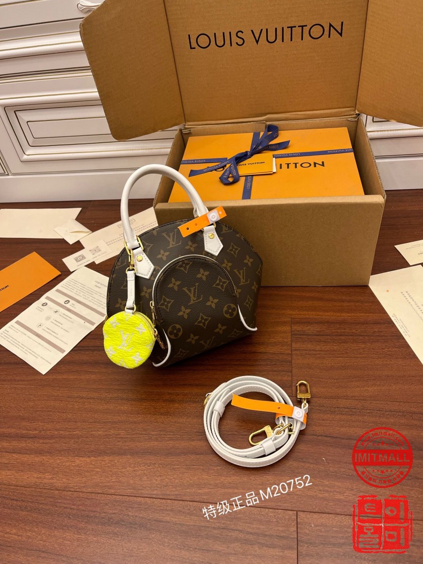 louis_vuitton_xxxxx_big_00005.jpg