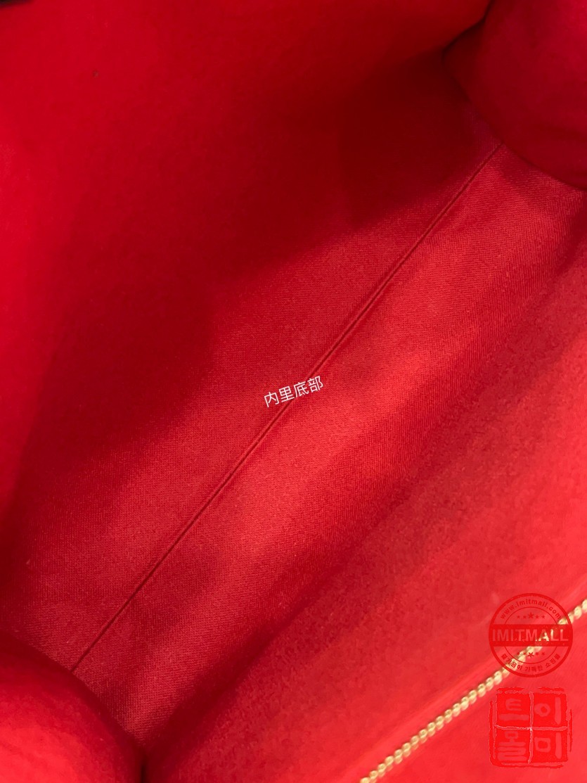 louis_vuitton_xxxxx_big_00008.jpg