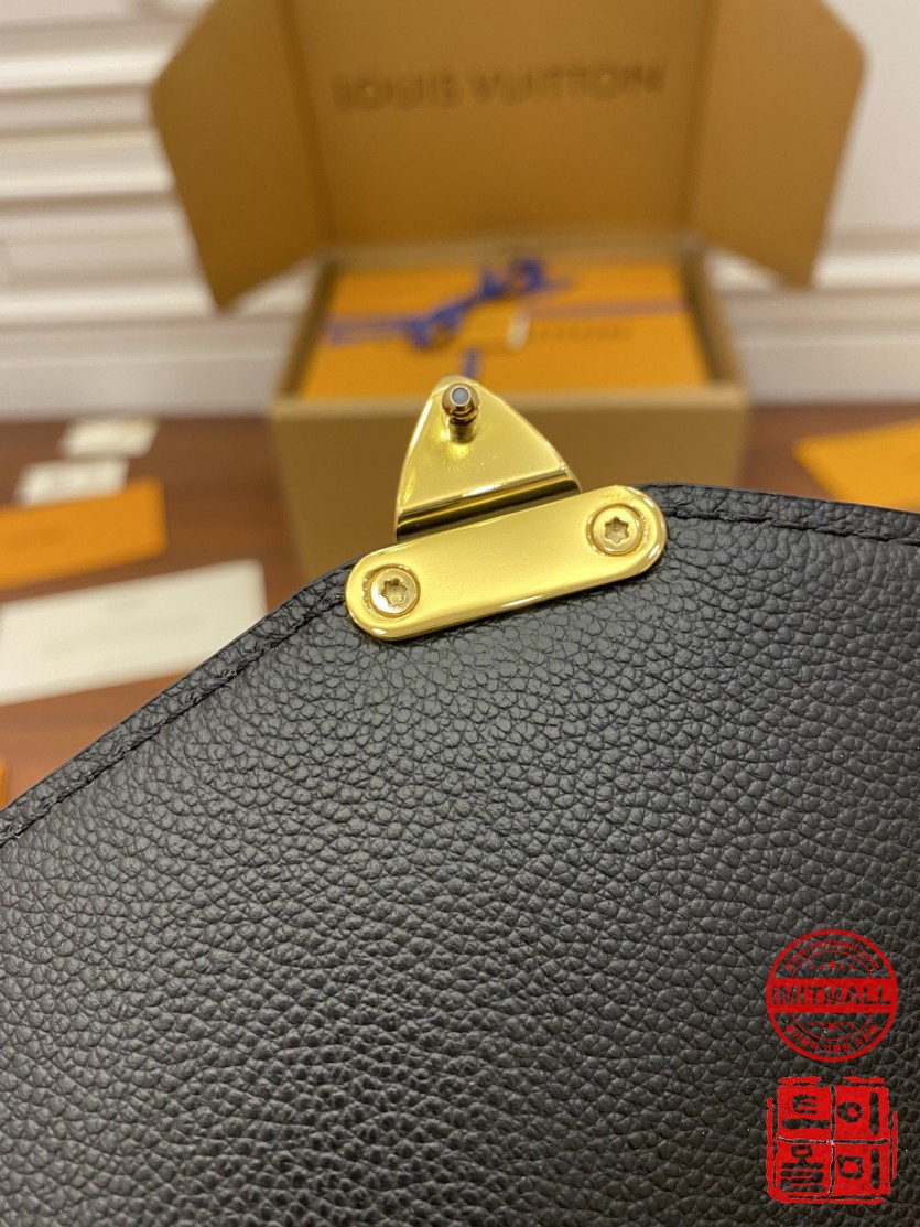 louis_vuitton_xxxxx_big_00009.jpg