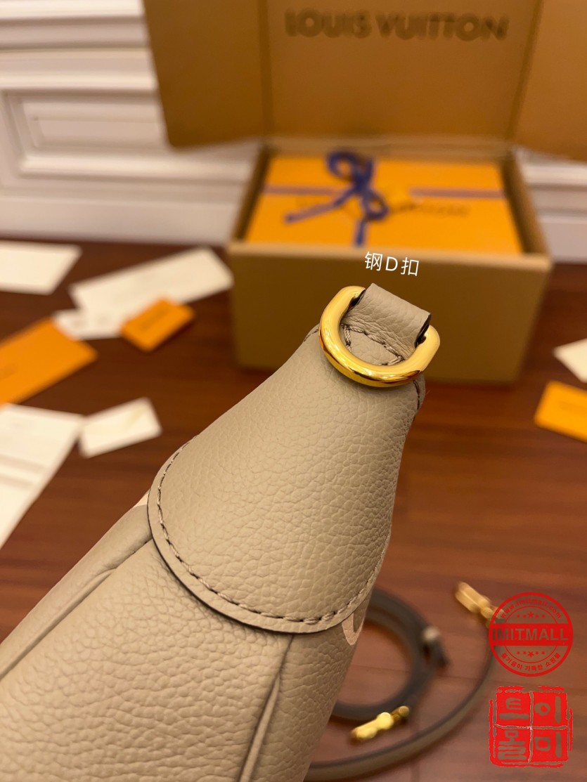 louis_vuitton_xxxxx_big_00002.jpg