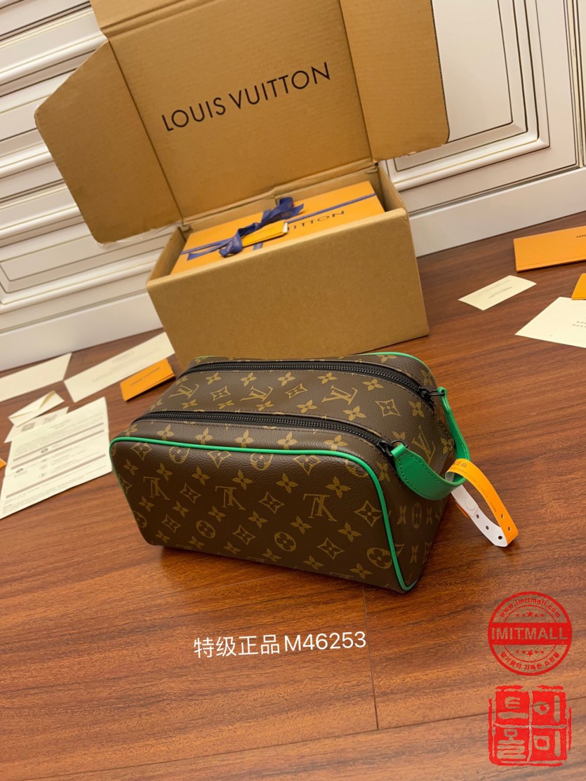 louis_vuitton_xxxxx_big_00001.jpg