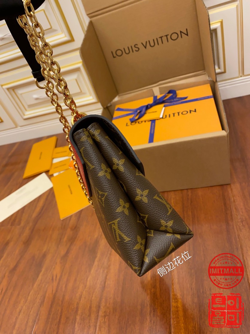 louis_vuitton_xxxxx_big_00006.jpg