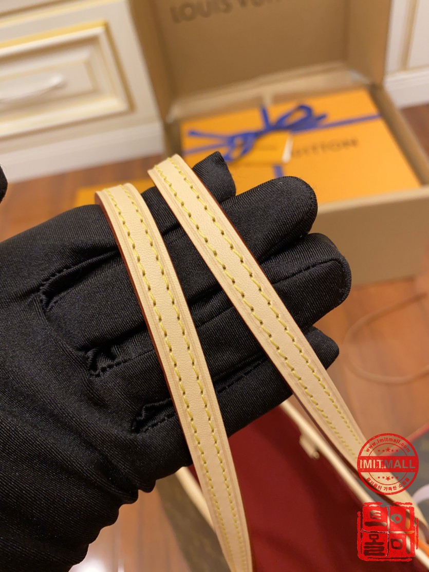 louis_vuitton_xxxxx_big_00015.jpg