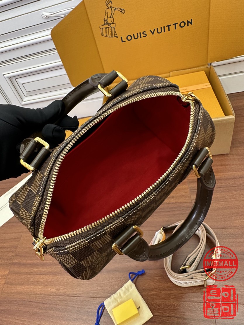 louis_vuitton_xxxxx_big_00007.jpg