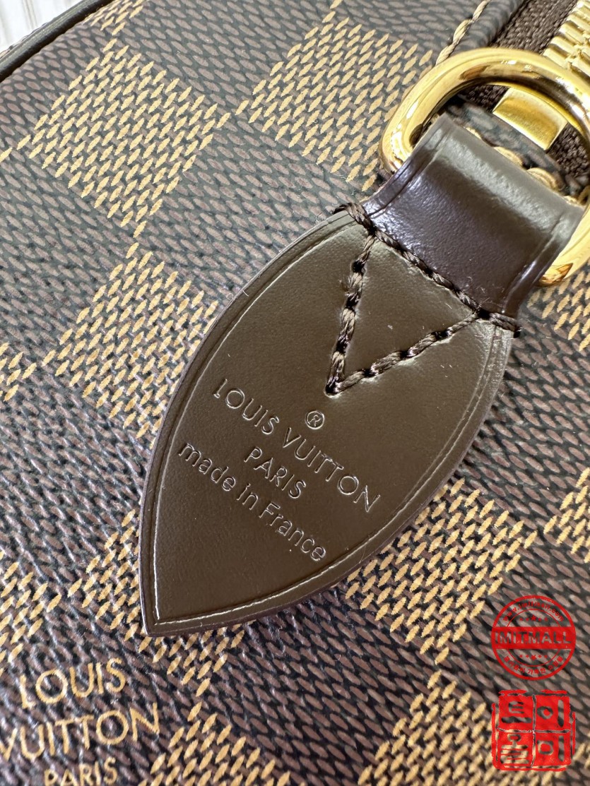 louis_vuitton_xxxxx_big_00009.jpg