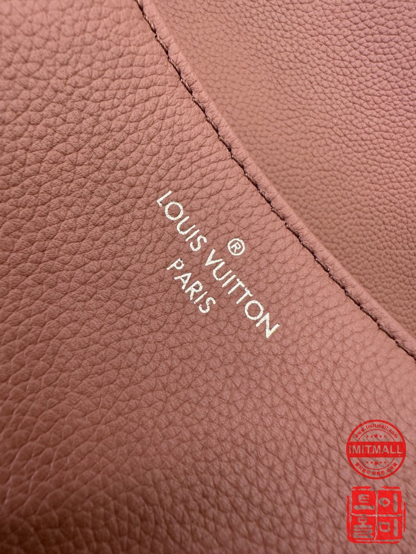 louis_vuitton_xxxxx_big_00011.jpg