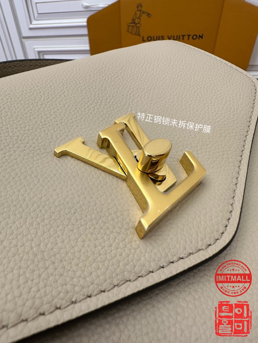 louis_vuitton_xxxxx_big_00006.jpg