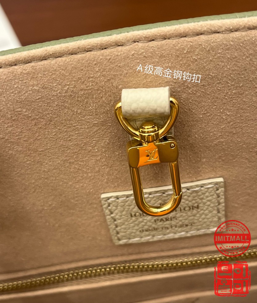 louis_vuitton_xxxxx_big_00004.jpg
