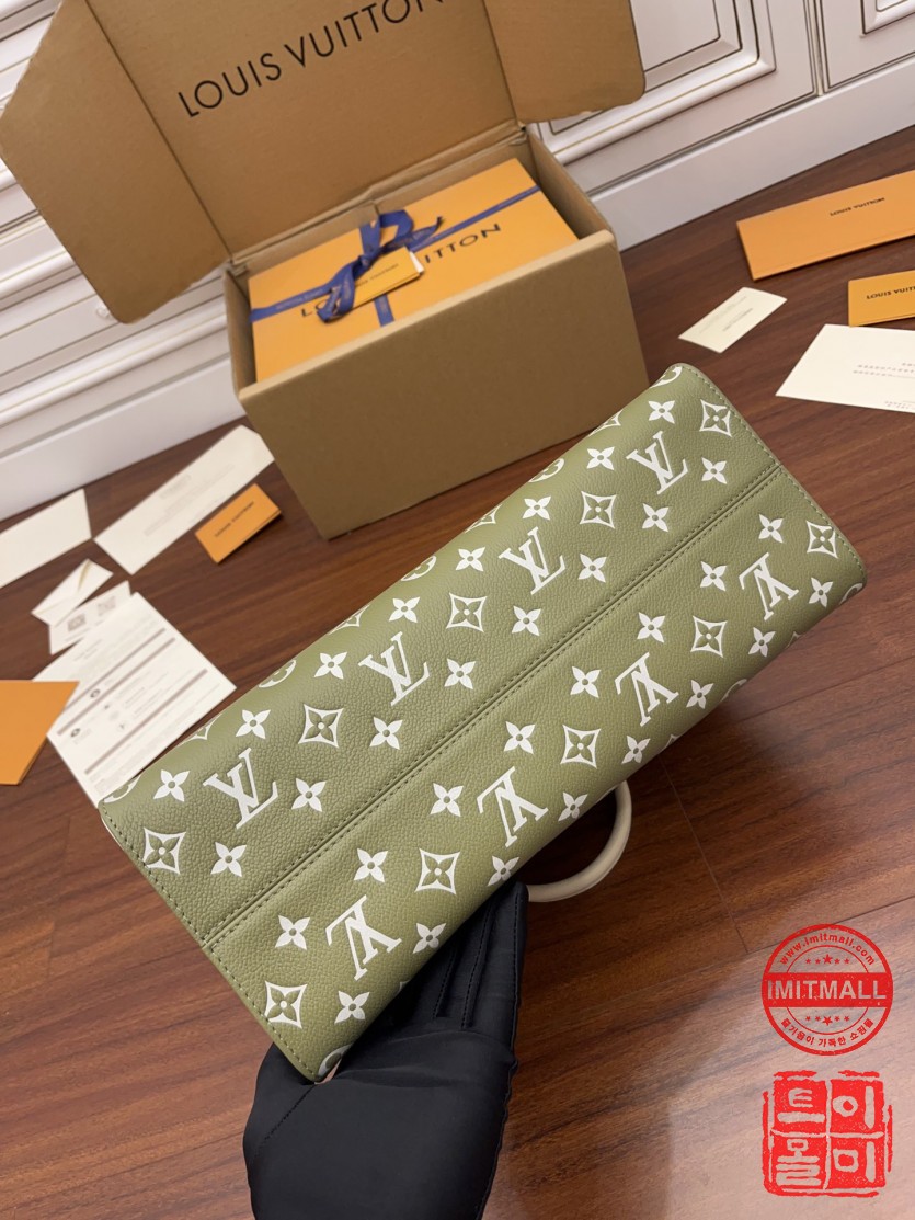 louis_vuitton_xxxxx_big_00007.jpg
