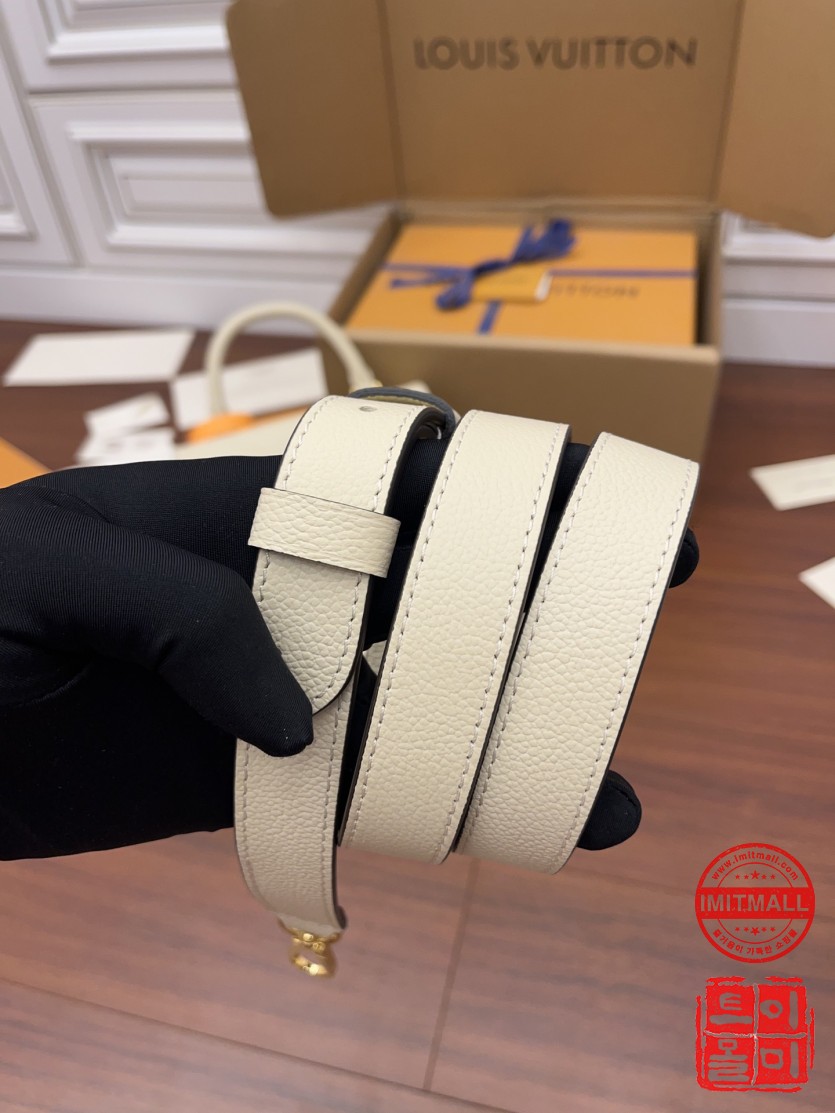 louis_vuitton_xxxxx_big_00016.jpg