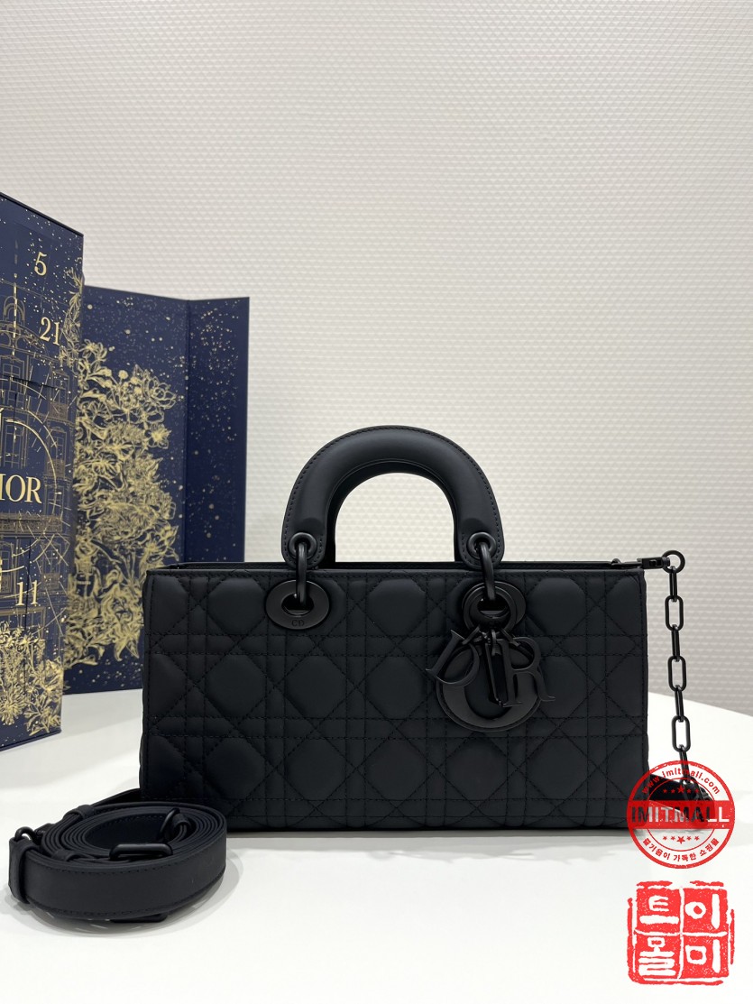 dior_xxxxx_big_00001.jpg