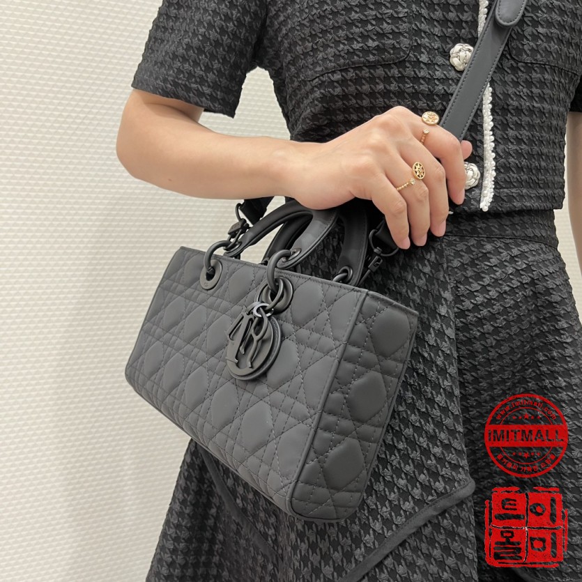 dior_xxxxx_big_00012.jpg