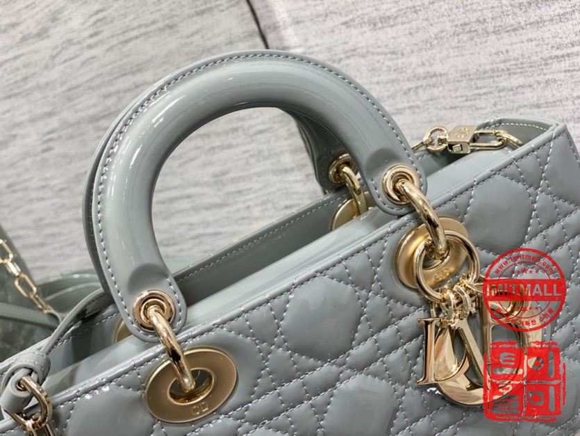 dior_xxxxx_big_00003.jpg