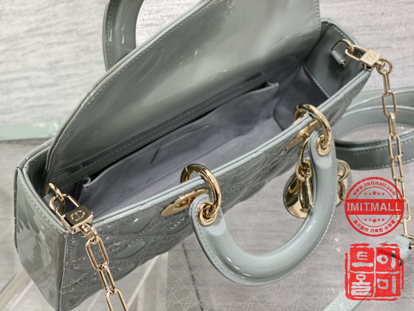 dior_xxxxx_big_00008.jpg