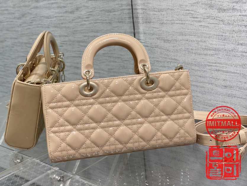 dior_xxxxx_big_00006.jpg