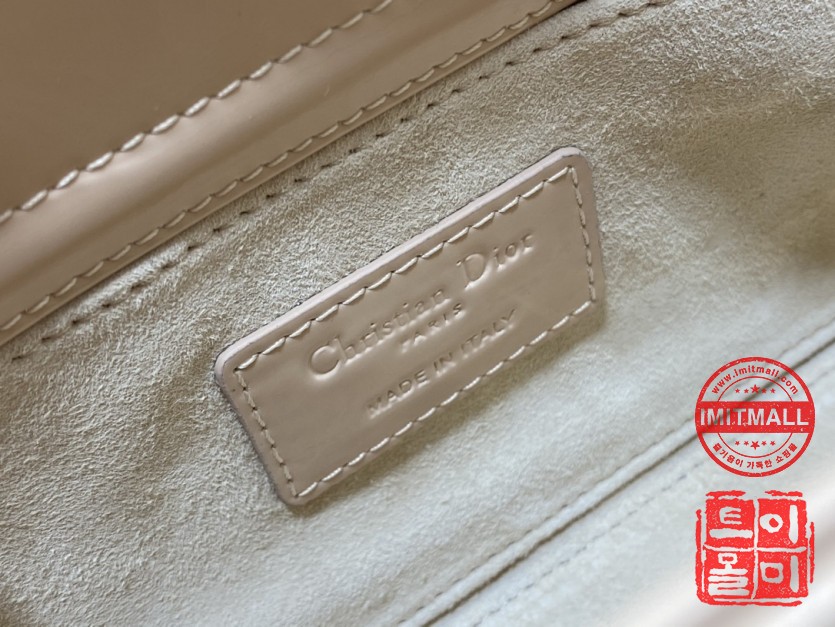 dior_xxxxx_big_00009.jpg