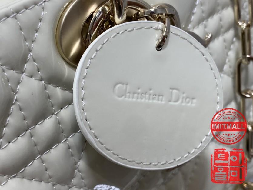 dior_xxxxx_big_00004.jpg