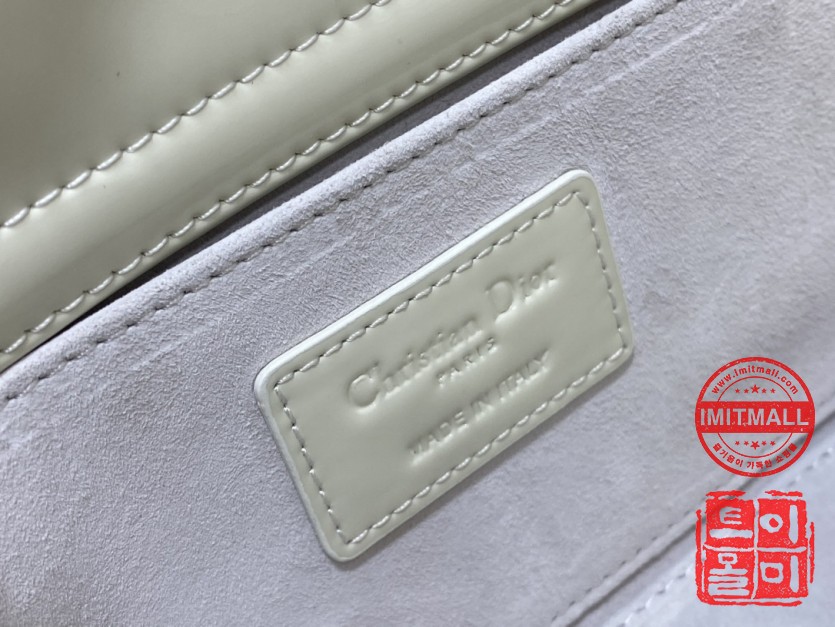 dior_xxxxx_big_00009.jpg