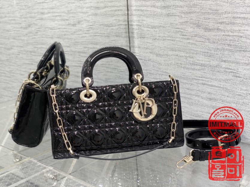 dior_xxxxx_big_00001.jpg